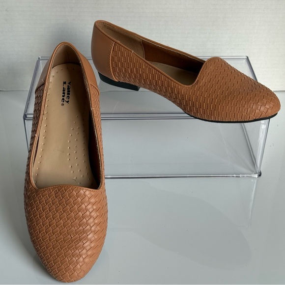 Valley Lane Tan Woven Flats Shoes Size  Size 8.5 W - Picture 8 of 11